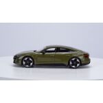 Bburago 1:18 Plus - 2022 Audi RS e-tron GT - Tactical Green