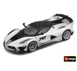 Bburago 1:43 Ferrari Racing FXX-K EVO 2017 white/black