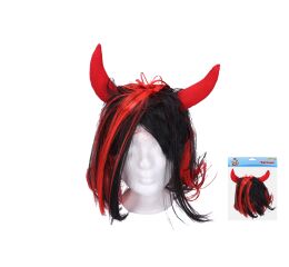 Paruka s rohy
