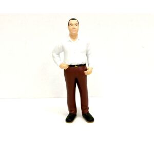 Figurka muž v košili 13,8 cm